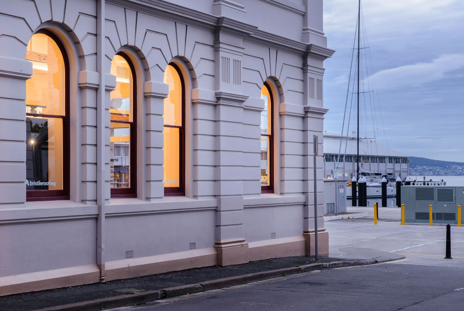 Brickworks Post St 4sq