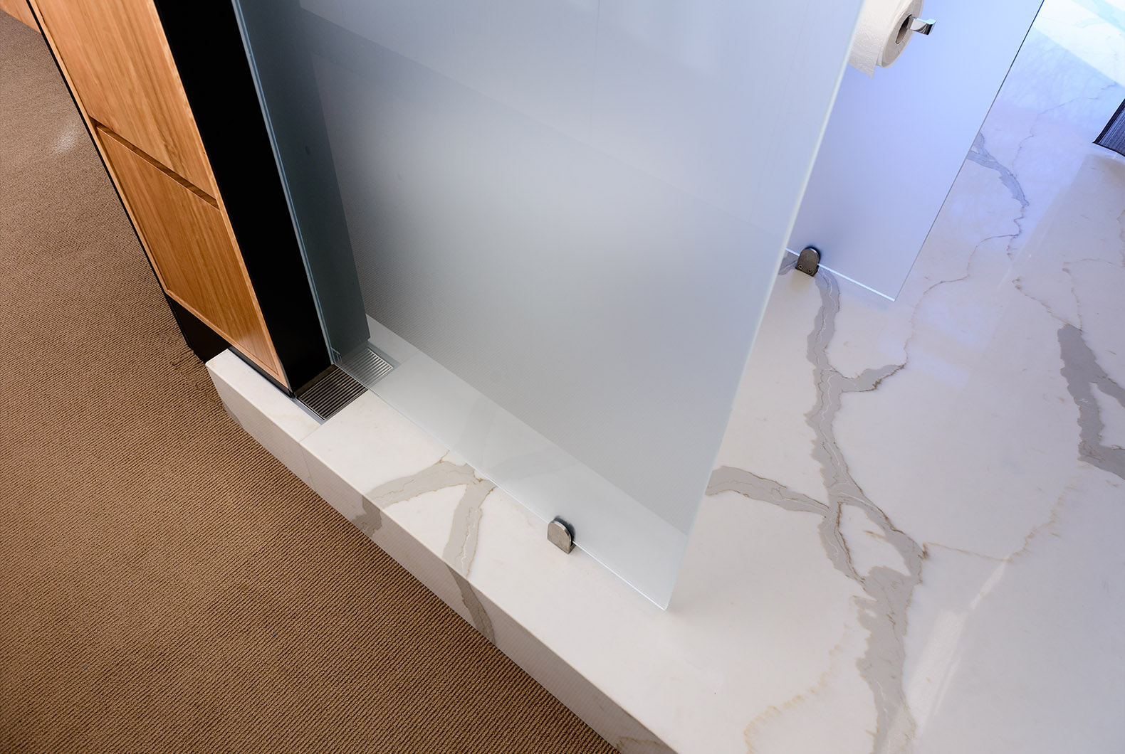 Mountain River refurb - marble large