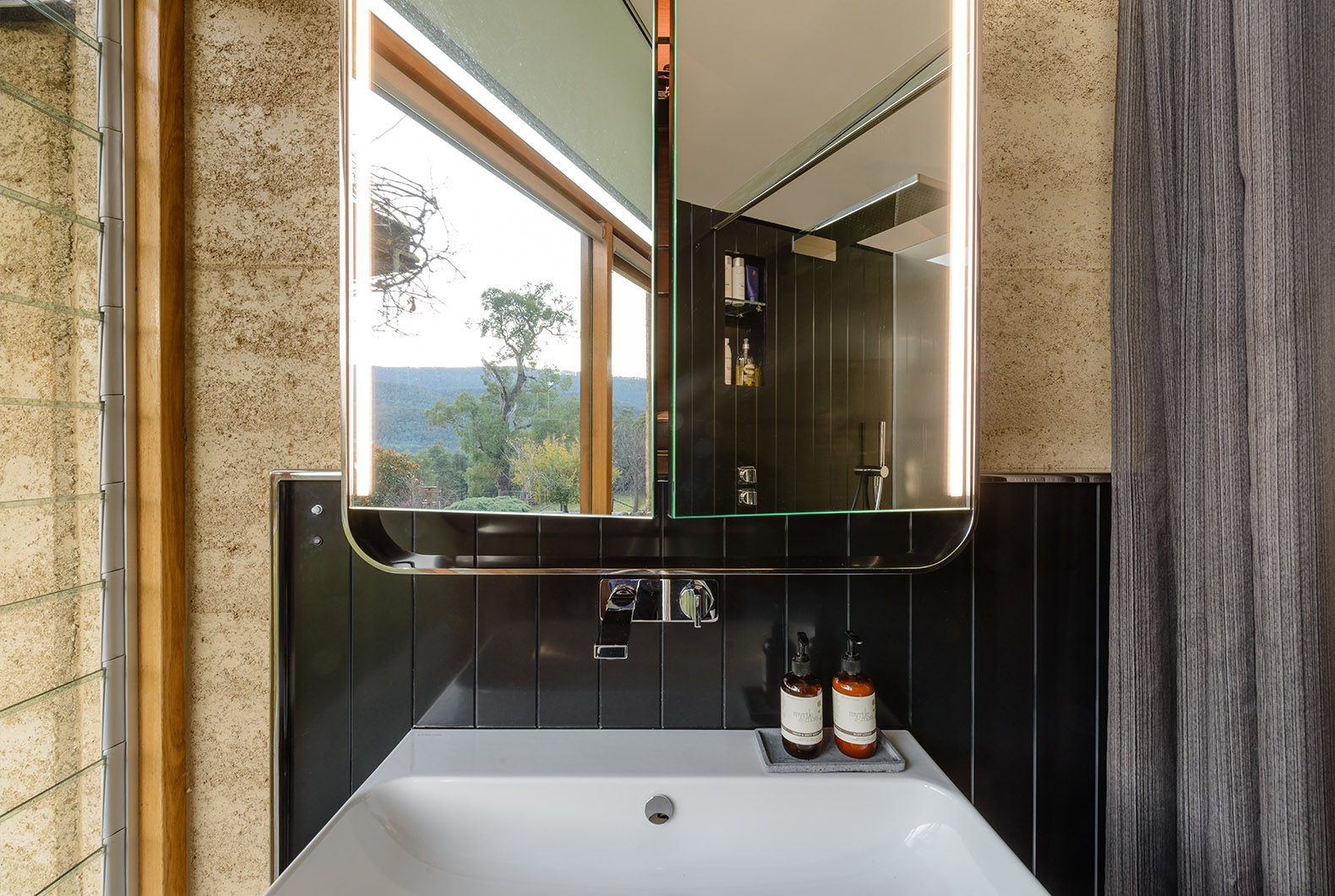 Mountain River refurb - sink