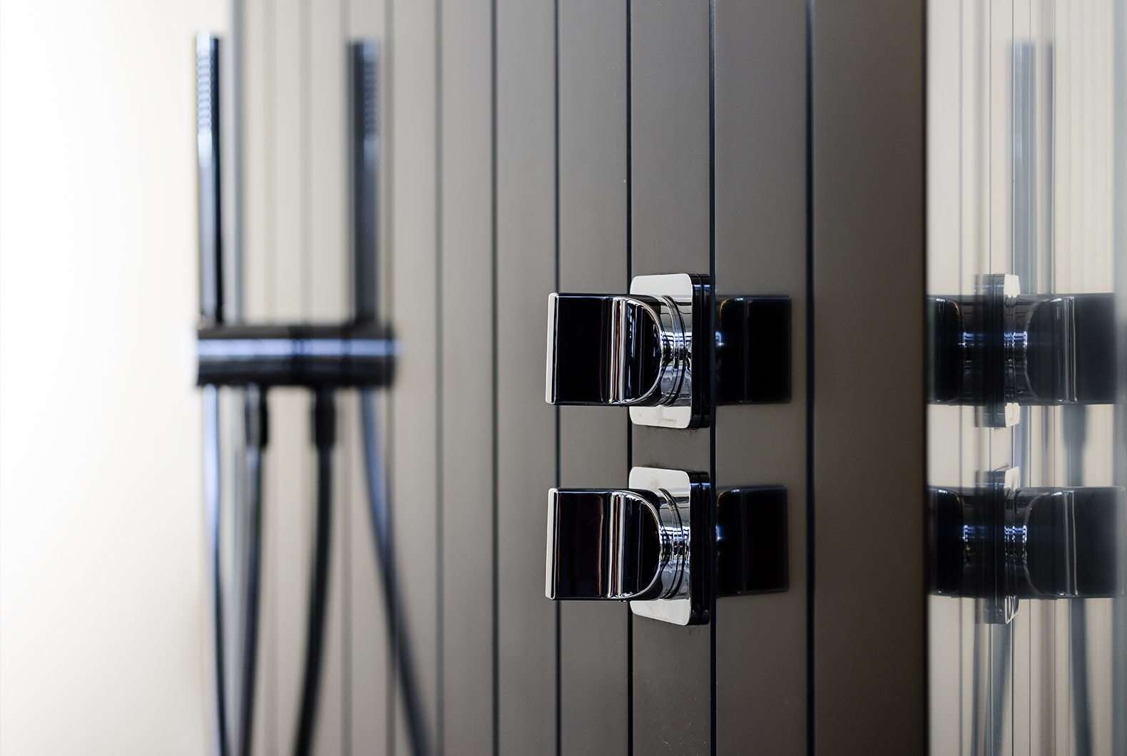 Mountain River refurb - taps large